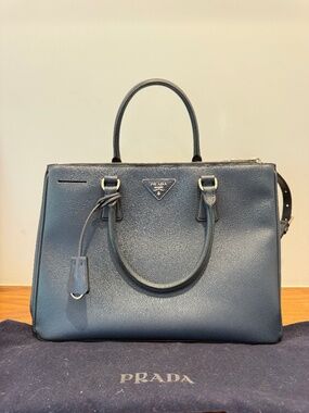 Prada Saffiano Large Galleria Double Zip Tote Navy Blue Pre-Owned